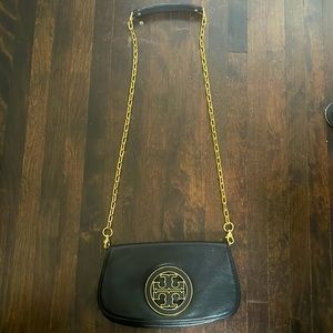 👛 Super Versatile Tory Burch Black Leather Clutch